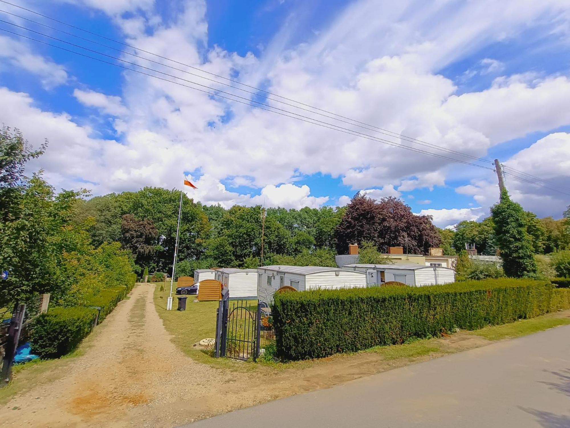 Domki Obok Plazy Hotel Moryn Bagian luar foto